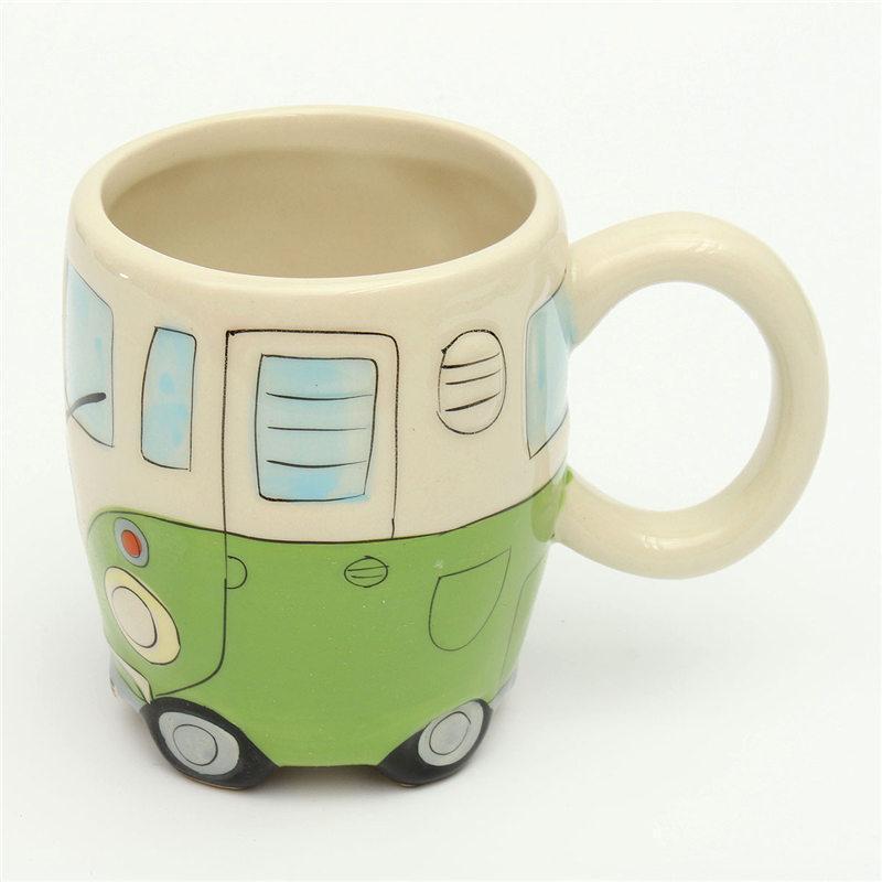 GroovyVibes – Retro Hippie Bus Kaffeetasse aus nachhaltiger Keramik