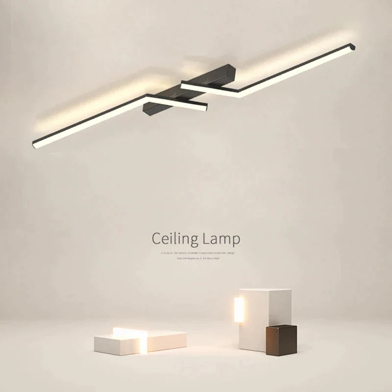 SleekGlow - Deckenleuchte mit LED-Linie