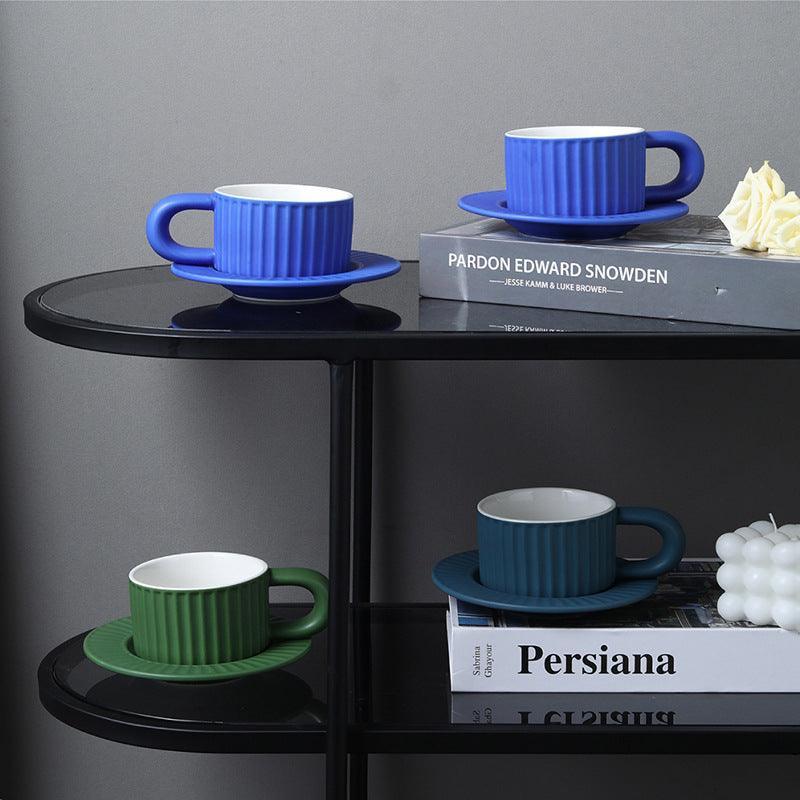 Garduru Gerippte Klobige Tasse Und Untertassen -Set