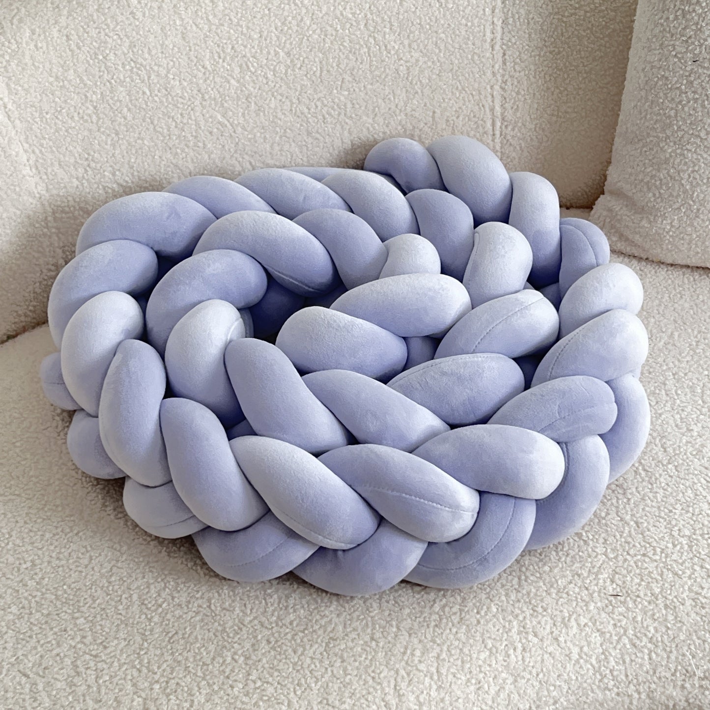 Garduru - Waschbares Bodenkissen mit geometrischem Design für einen zeitgenössischen Stil