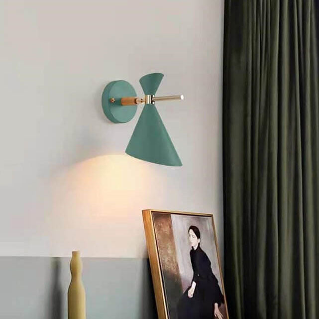 Garduru – Minimalistische Horn Wandlampe