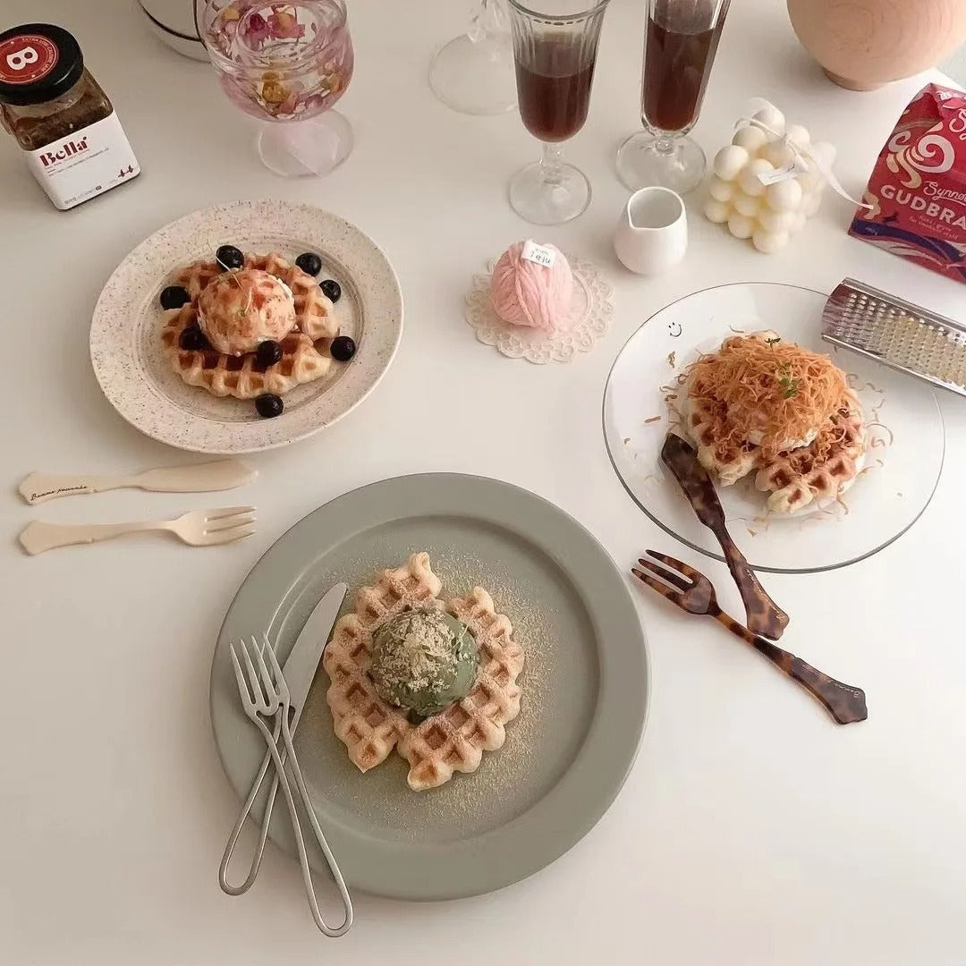 Outline Edelstahl Besteck Set – Modernes Design mit Hohlgriffen – 3-teilig für Dinner & Dessert