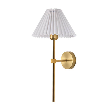 Garduru Vintage Wandlampe | Plissee-Stoffschirm | Eleganter Arm | Klassische Beleuchtung