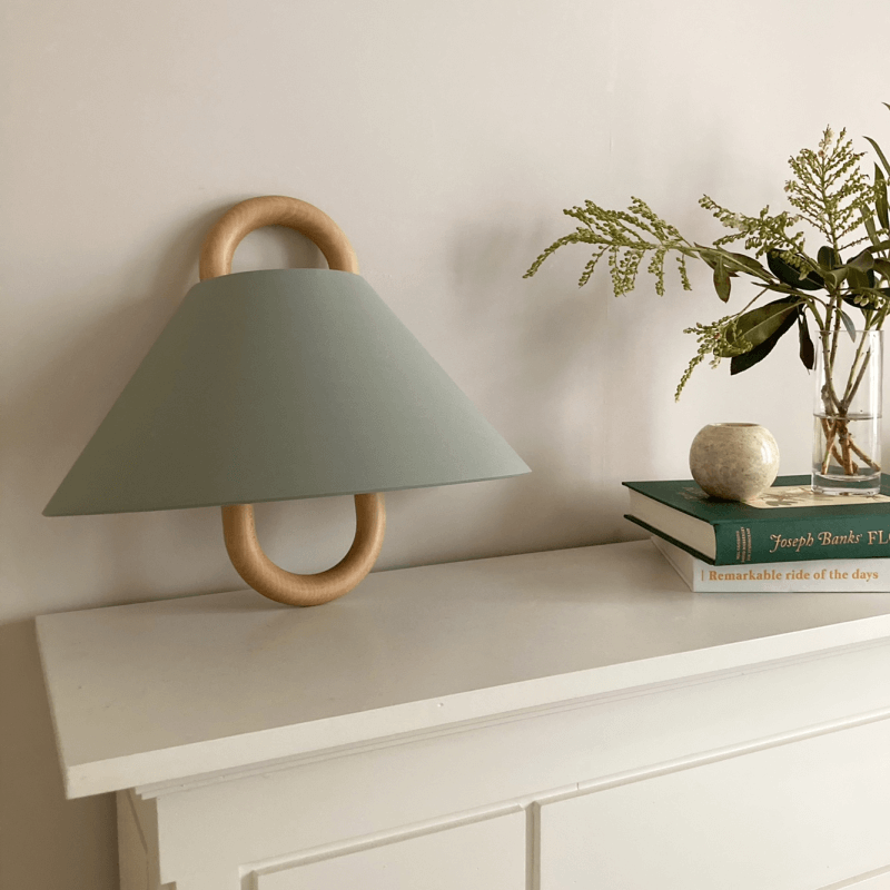 Garduru Moderne Holz Wandleuchte | Gefaltetes Halbrund-Design | Nordic LED Wandlampe für Wohnzimmer & Schlafzimmer