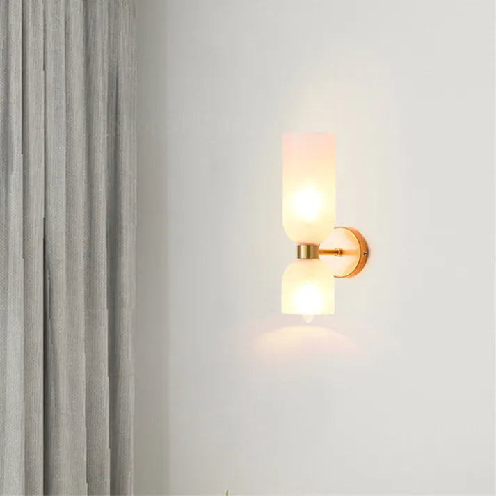 LED-Wandapplique mit Doppelkopf aus Glas – Moderne Eleganz und Energieeffizienz