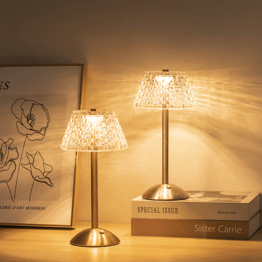 GlimmerTischlampe - Elegante und Drahtlose Beleuchtung