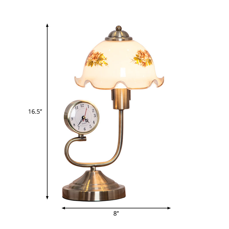 Garduru | Stilvolle Landhaus-Tischlampe mit floraler Eleganz