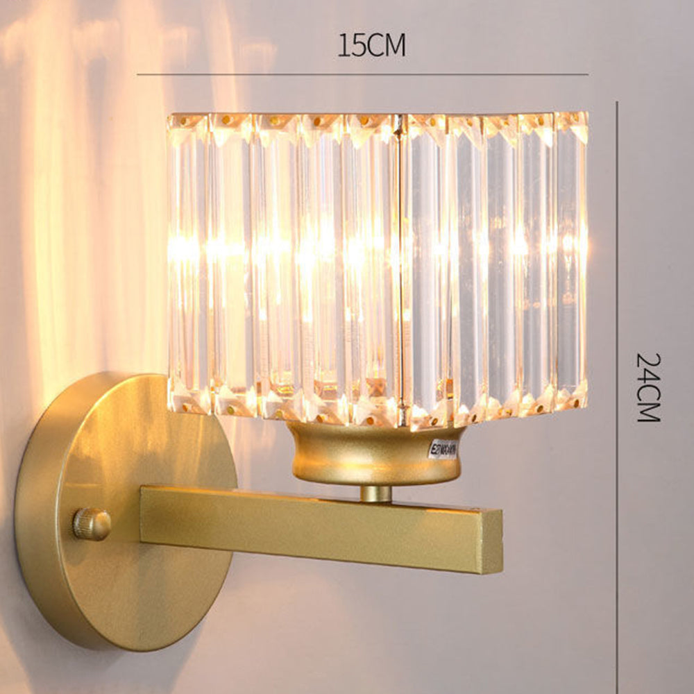 Kristallglas-Wandleuchte mit modernem Armdesign