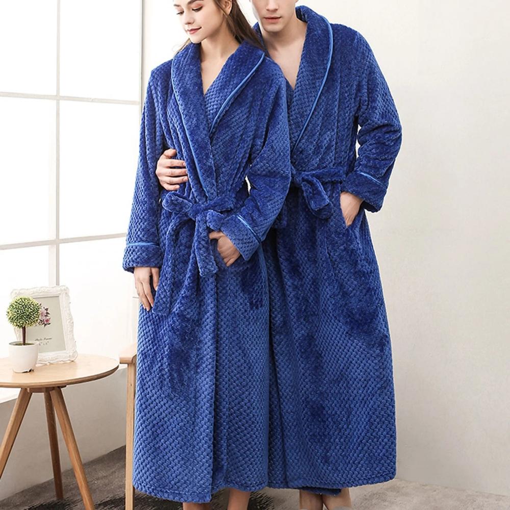 Velura Luxe – Eleganter Fleece-Bademantel mit größtem Tragekomfort