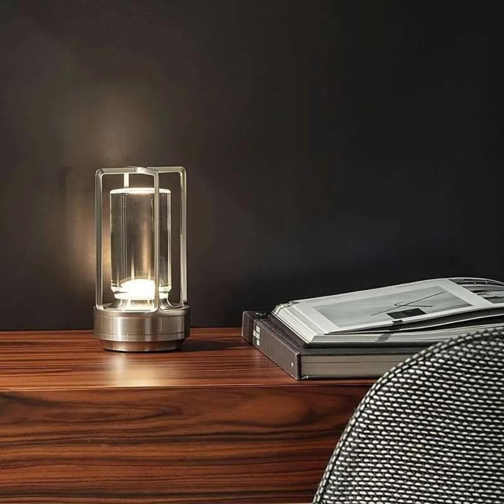 LumiNordic – Kristall Tischlampe mit dimmbaren LED und wiederaufladbarer Batterie