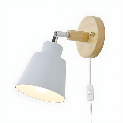 Wandleuchte mit Holzakzent für das Schlafzimmer