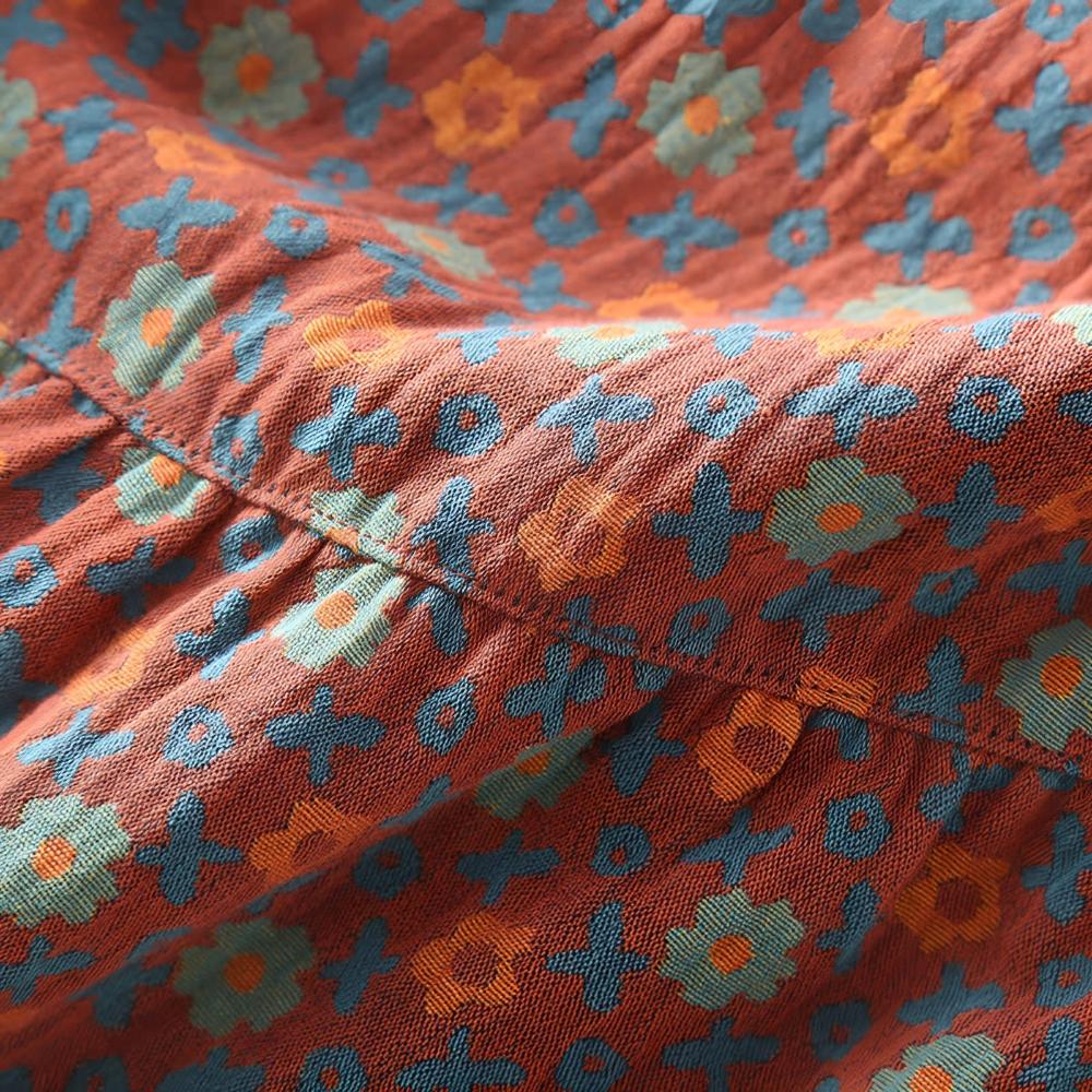 Blühendes Wiesennachtkleid