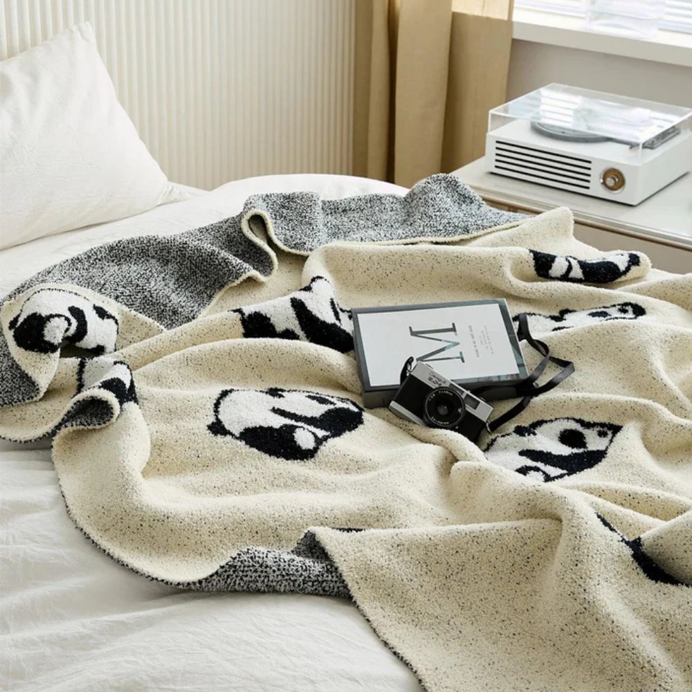 Kawaii Panda Strickdecke