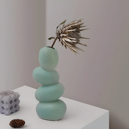 STRATA Skulpturale Keramikvase