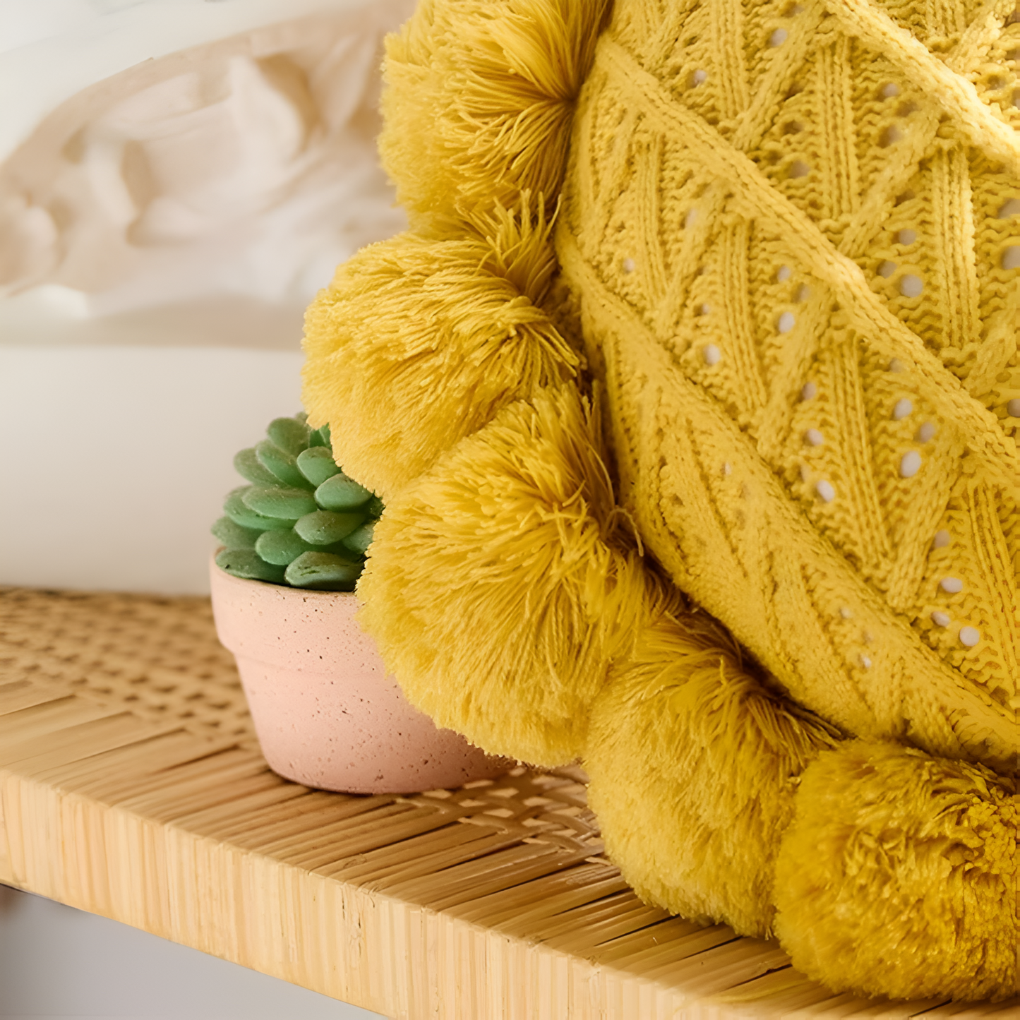 Chic Sonnenblume Pom-Pom Kissen