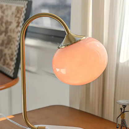 Tischlampe Marshmallow - Modernes Design aus Metall und Glas mit sanfter Beleuchtung