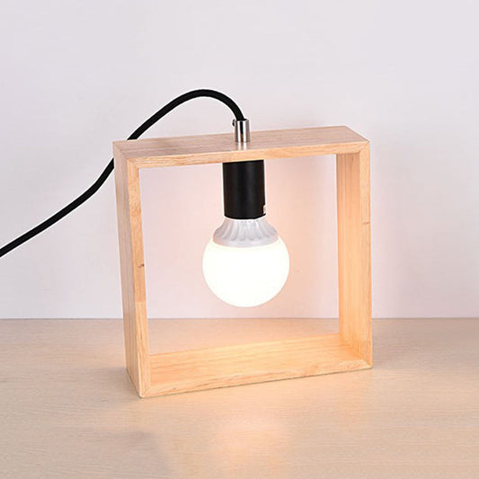 Garduru – Elegante Holz Tischlampe für ein gemütliches Zuhause