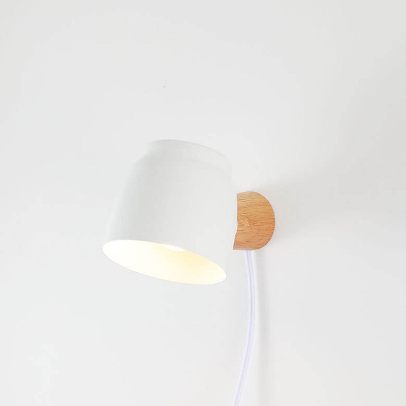 Garduru Nordic Wandlampe | Drehbares Zylinderdetail | Minimalistisches Design | LED Wandleuchte