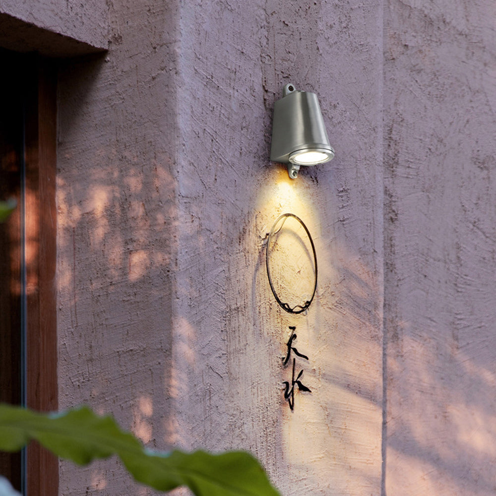 Garduru Metall Glockenförmige Außenwandlampe