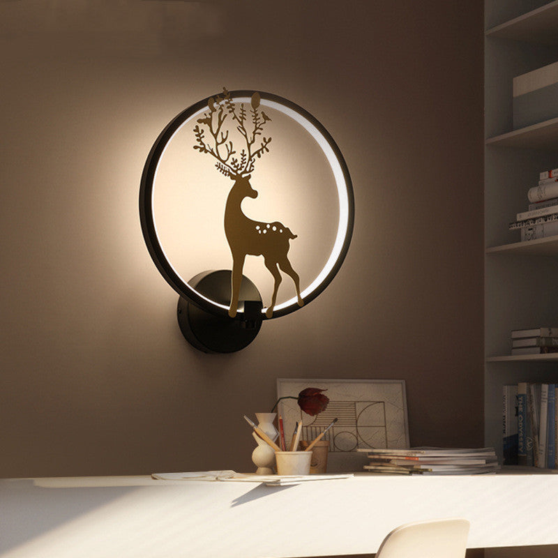 Antler Hirschkopf Wandlampe