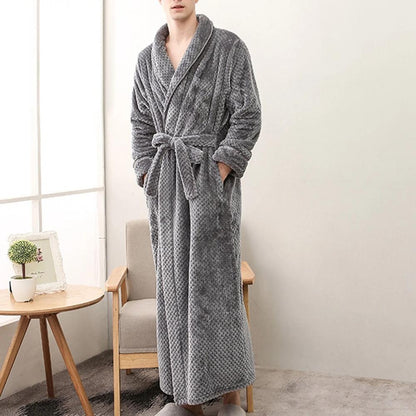 Velura Luxe – Eleganter Fleece-Bademantel mit größtem Tragekomfort