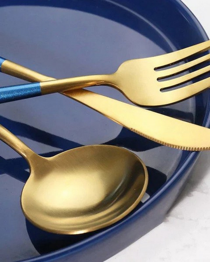 La Lumine – Luxus Besteckset mit goldenen Akzenten & mattschwarzen Griffen