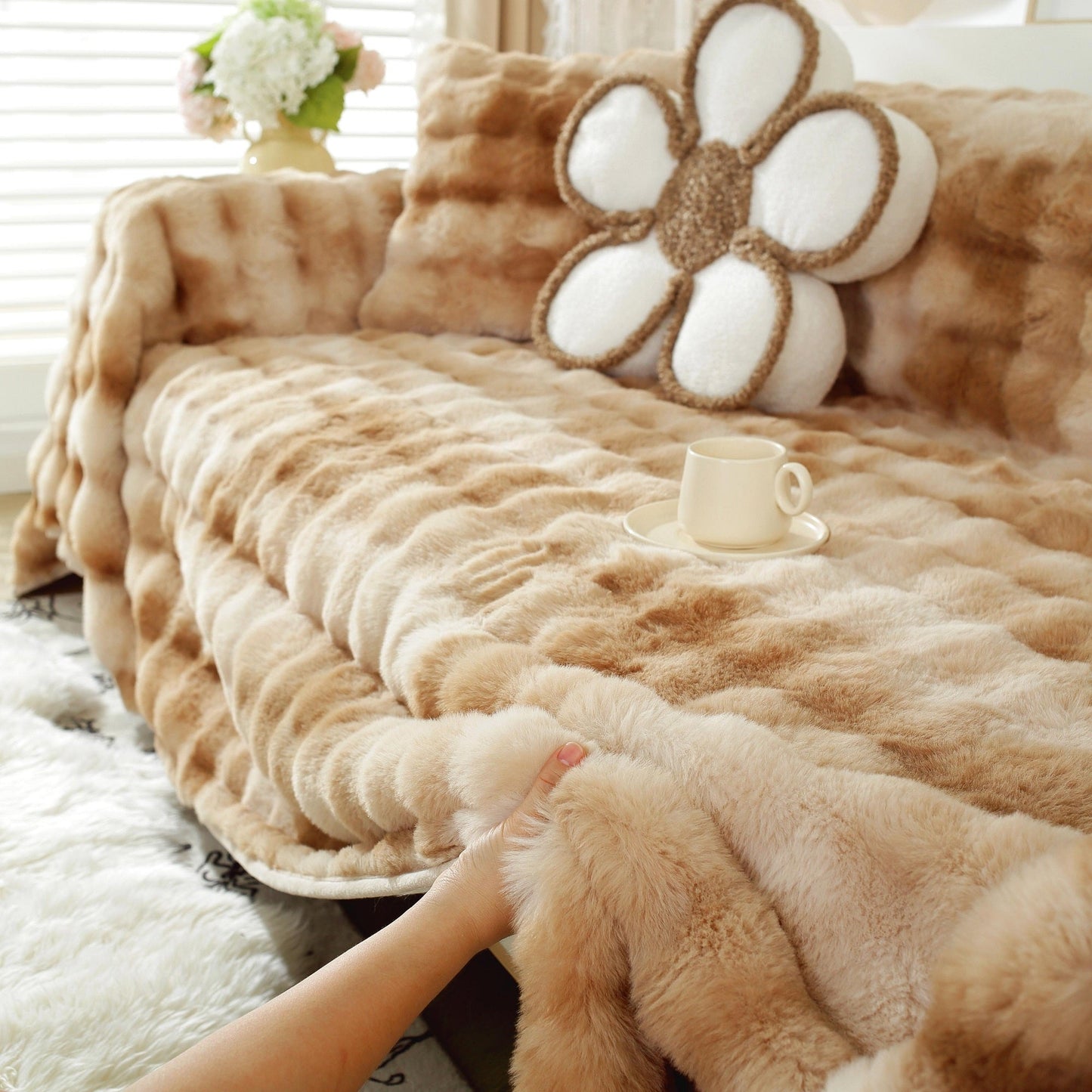 Premium Gradient Faux Rabbit Fur Sofa Werf Couch Cover