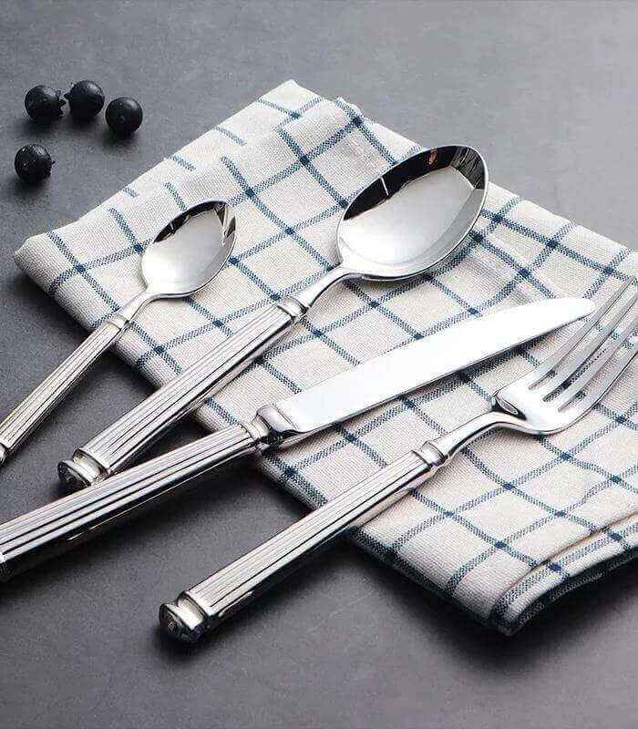 Set von 16 Teilen Aristokrat Besteck Set 304 Edelstahl