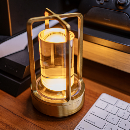 Garduru Luxuslampe – Drahtlose wiederaufladbare LED-Leuchte mit elegantem Kristall-Diffusor