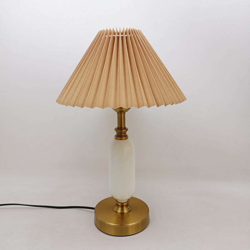 Garduru Vintage Design LED Tischlampe | Retro Faltenschirm | Kolonnenbasis | Stimmungslicht | Dekolampe für Zuhause