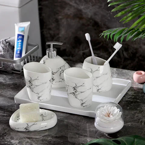 MarbleLuxe – Elegantes Badezimmer Set mit zeitlosem Stil