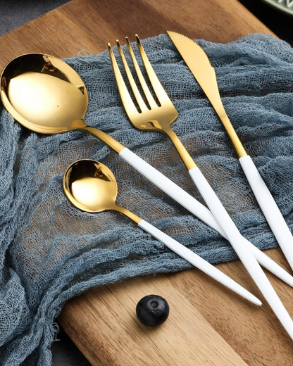 La Lumine – Luxus Besteckset mit goldenen Akzenten & mattschwarzen Griffen