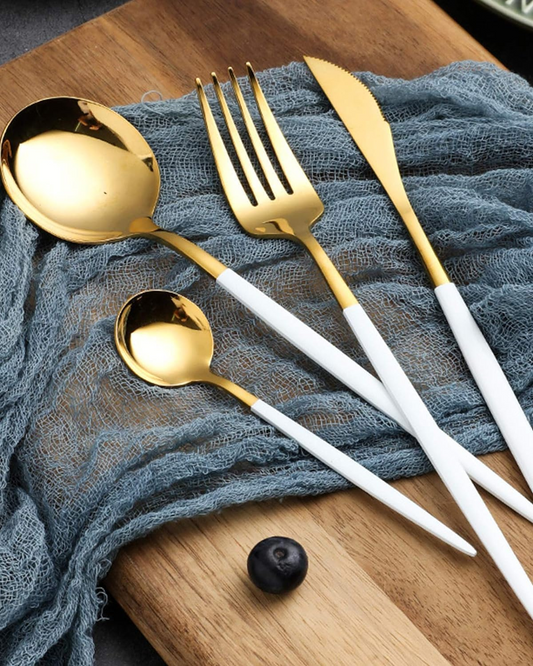 La Lumine – Luxus Besteckset mit goldenen Akzenten & mattschwarzen Griffen