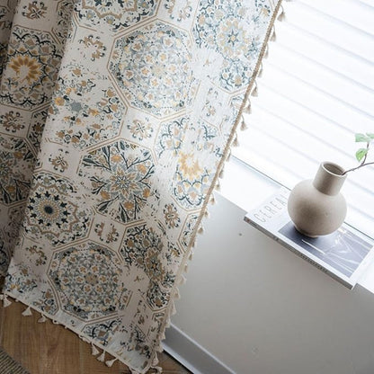 Boho Vorhang mit Floral Muster und Fransen – Transparente Polyester Fensterdekoration für Schlafzimmer und Wohnzimmer