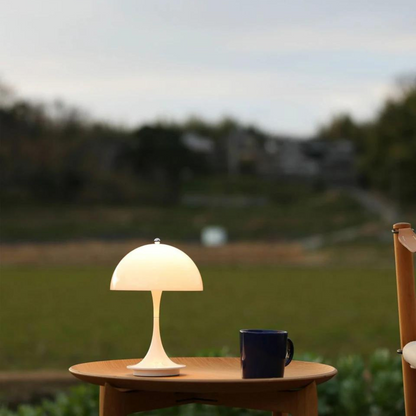 EclatéAura™ Luxe Tischlampe – Ein Meisterwerk der Eleganz & Beleuchtung
