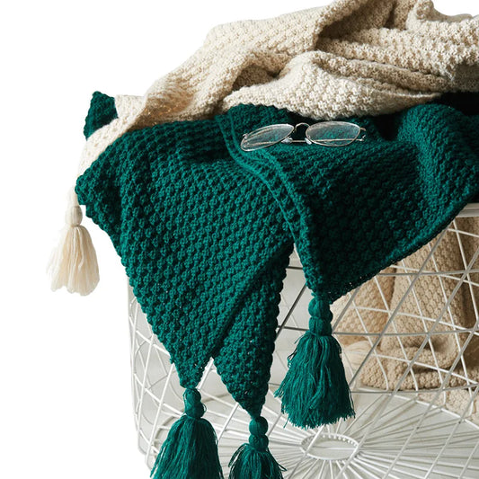Gemütliche gestrickte Quasten-Wolldecke