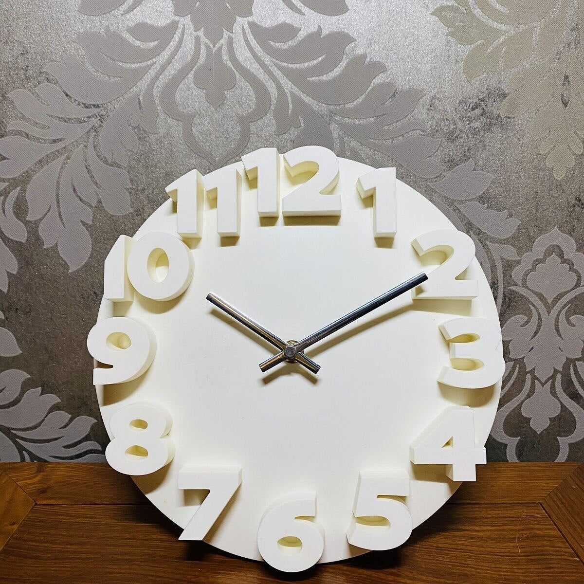 Stilvolle 3D-Wanduhr