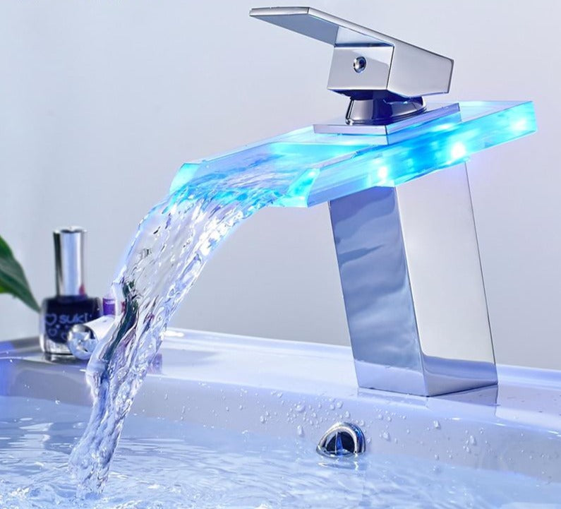 LED-Temperatur-Farbe wechselnder Wasserhahn