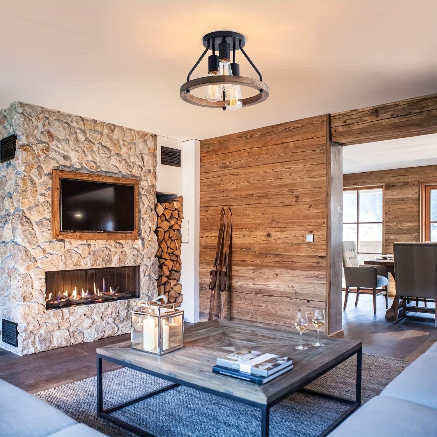 Garduru Drei-Arm Lampe – Für stimmungsvolle Beleuchtung und Charakter