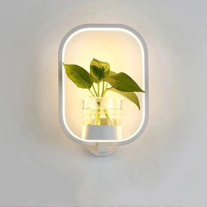 Lumora Pflanzen Wandlampe – Elegante Innenbeleuchtung mit integriertem Pflanzenhalter