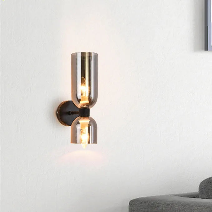 LED-Wandapplique mit Doppelkopf aus Glas – Moderne Eleganz und Energieeffizienz