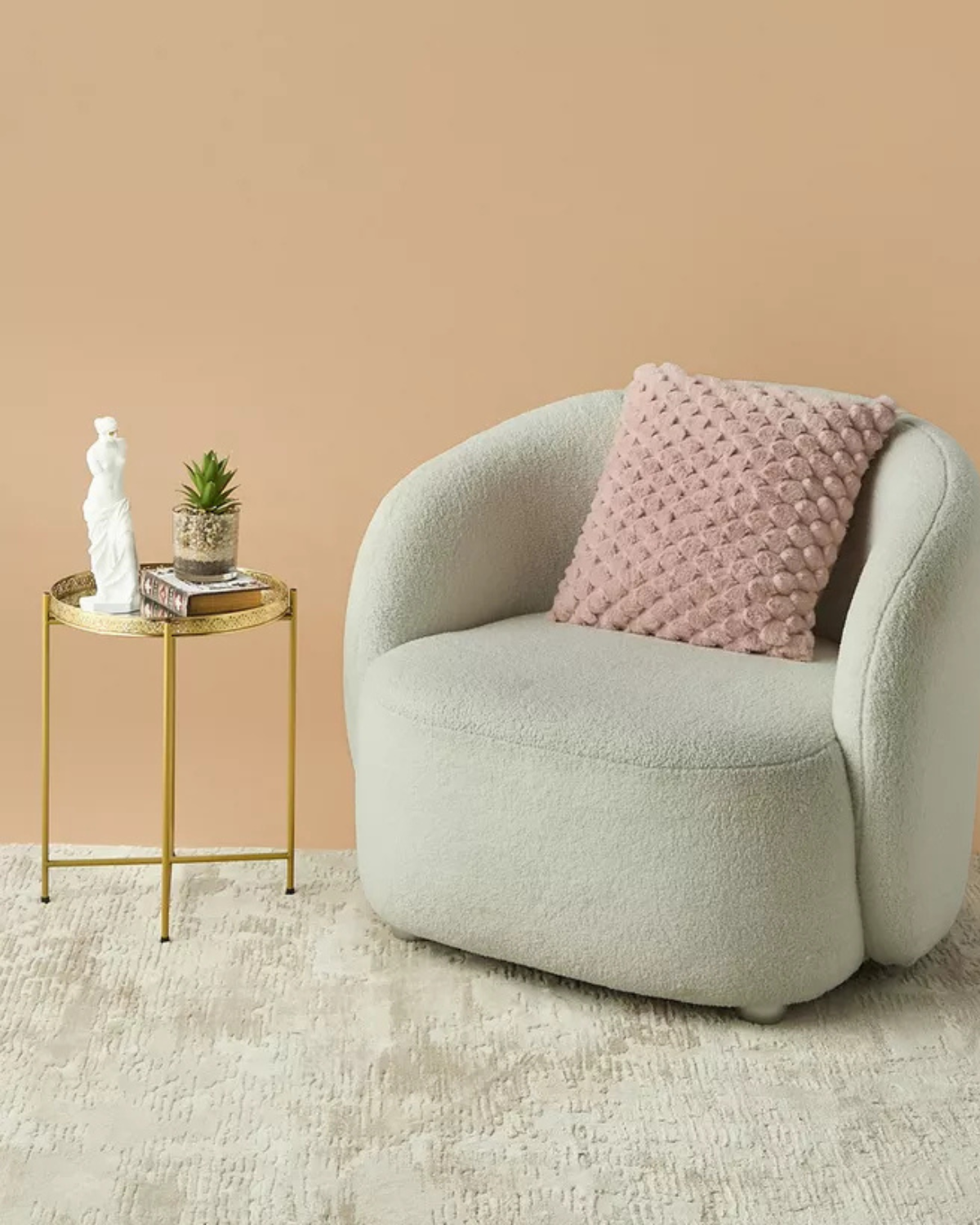 Embrace – Luxuriöses Dekokissen mit üppiger Textur für ein anspruchsvolles Interieur