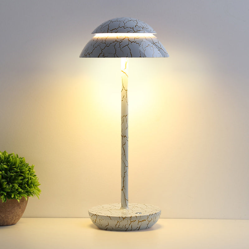 LumiFree - Tischlampe ohne Kabel mit integrierter LED wiederaufladbar