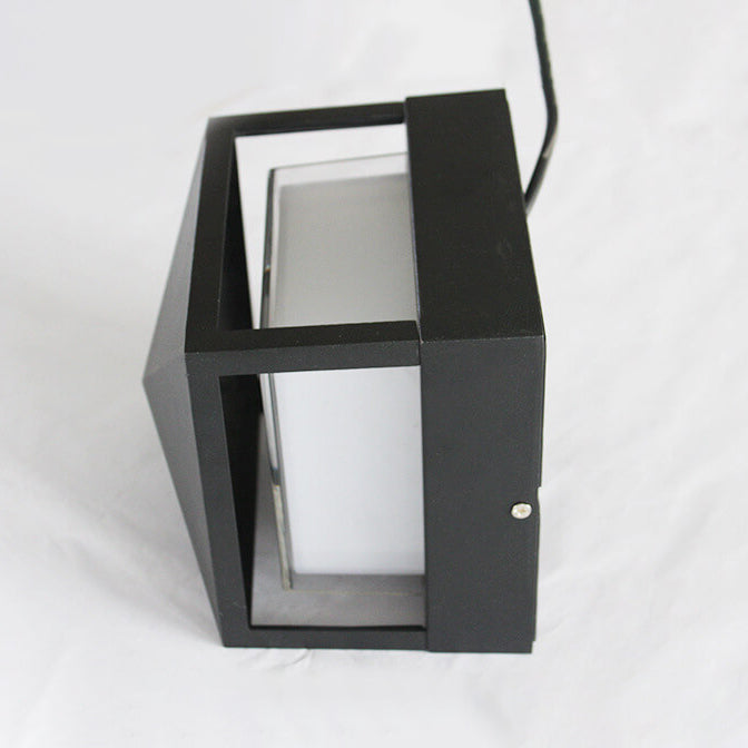 Garduru LED Außenlampe – Wetterfeste, stilvolle Beleuchtung für Garten und Terrasse