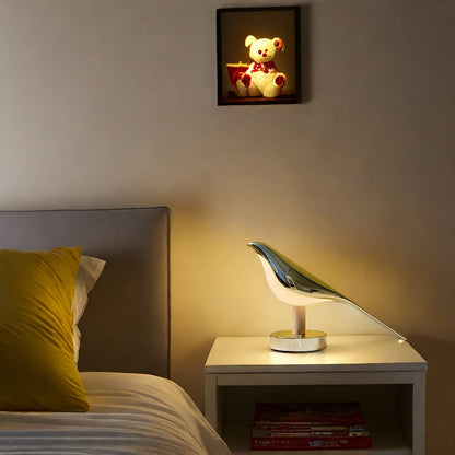 Vogelförmige LED-Lampe – Eleganz und Ruhe in jedem Raum