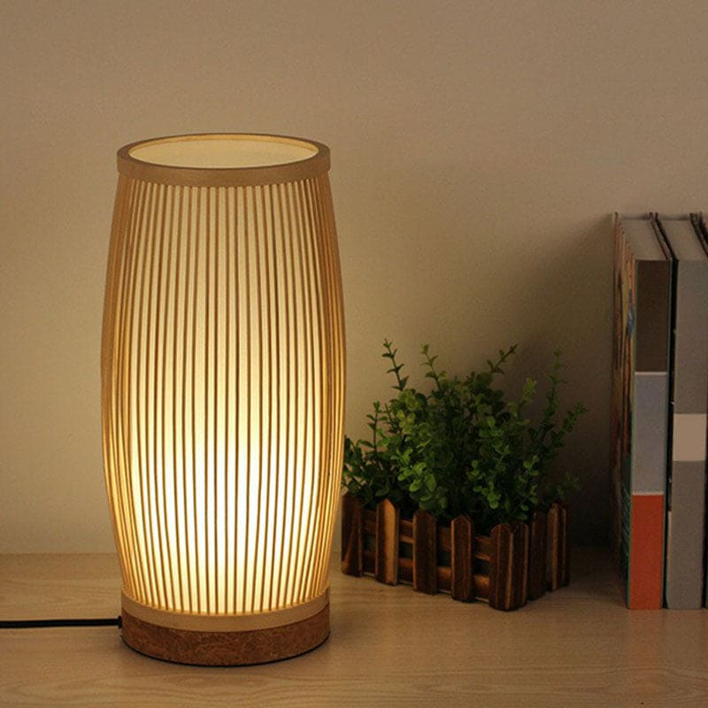 Garduru | Elegante Bambus Tischlampe für ein harmonisches Ambiente