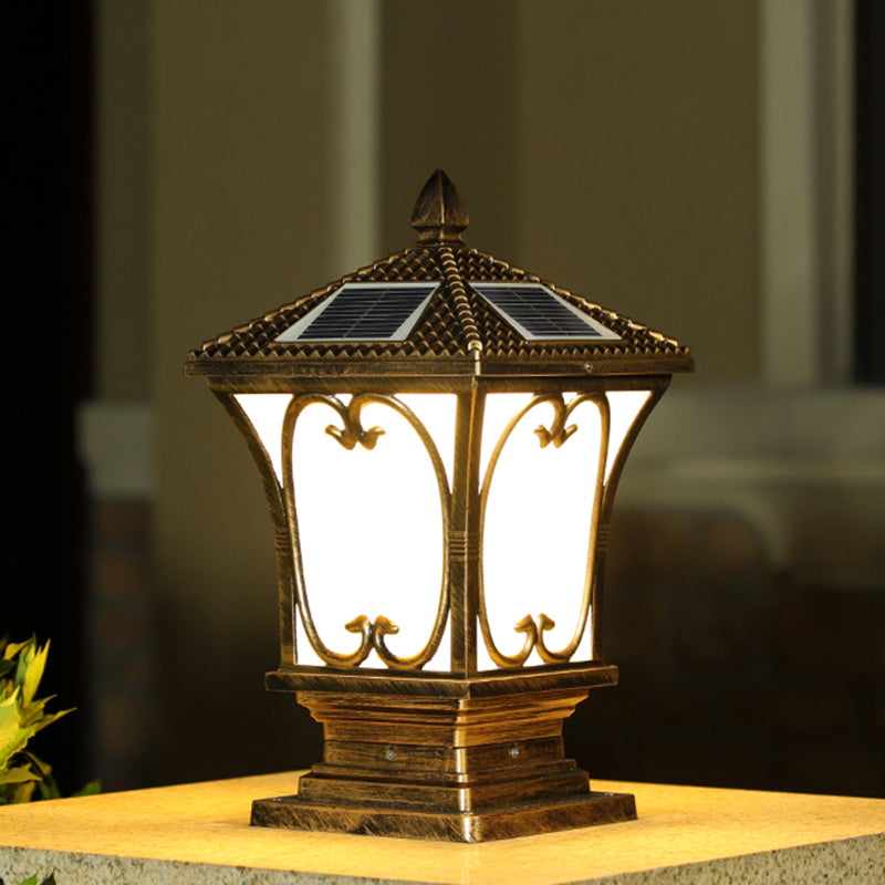 Frosted Glass LED Solar Außenlampe Vintage Flared Gartenpfosten Beleuchtungseinrichtung