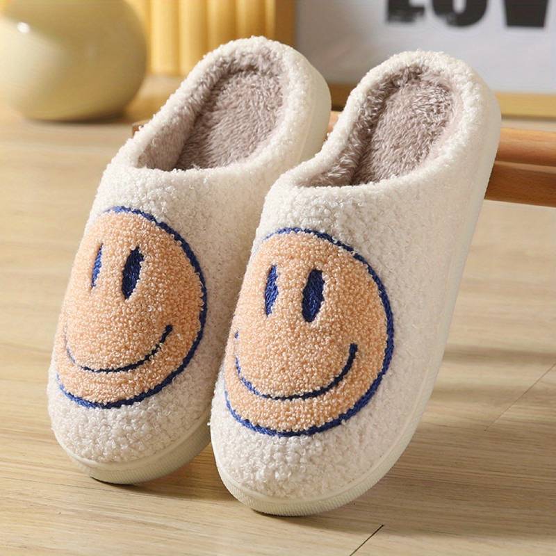 Smiley Face Slippers™ - Die Originals