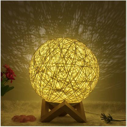 Garduru-Rattan-Tischlampe
