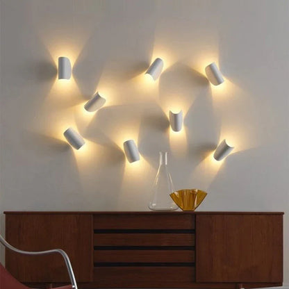 Moderne Farbige LED-Wandleuchte im Stilvollen Design